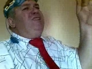 un mec complétement bourré à la Star AC