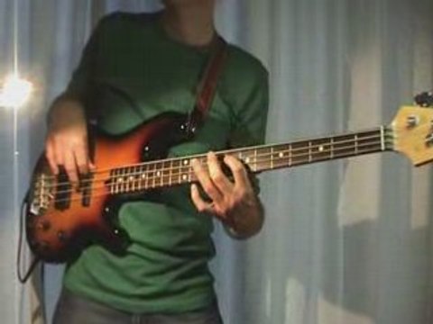 Eurythmics - Here Comes The Rain Again