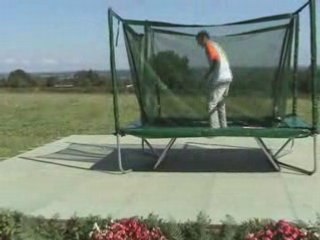 Petit trampoline rectangulaire