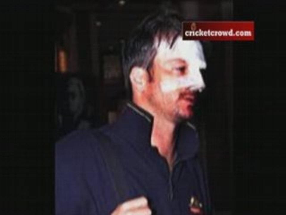 Crash Landing in Kandy_to_DivX_clip0