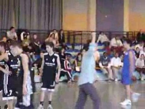 Formation Entraîneurs et Arbitres Forum 15.11.08 006