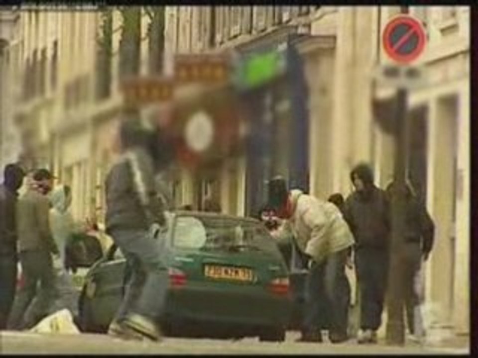 Montage de bavures policiere censuré