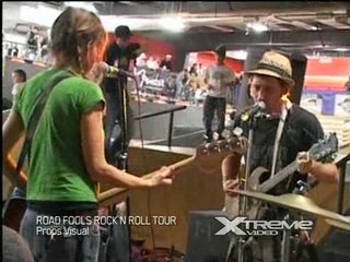 Road Fools Rock n Roll Tour - Props Visual