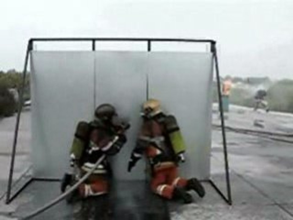 Pompiers : Technique de passage de porte