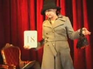 en cachette premier défilé