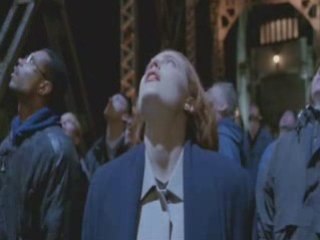 parodie x files : concert sauvage de jeanmichel jarre