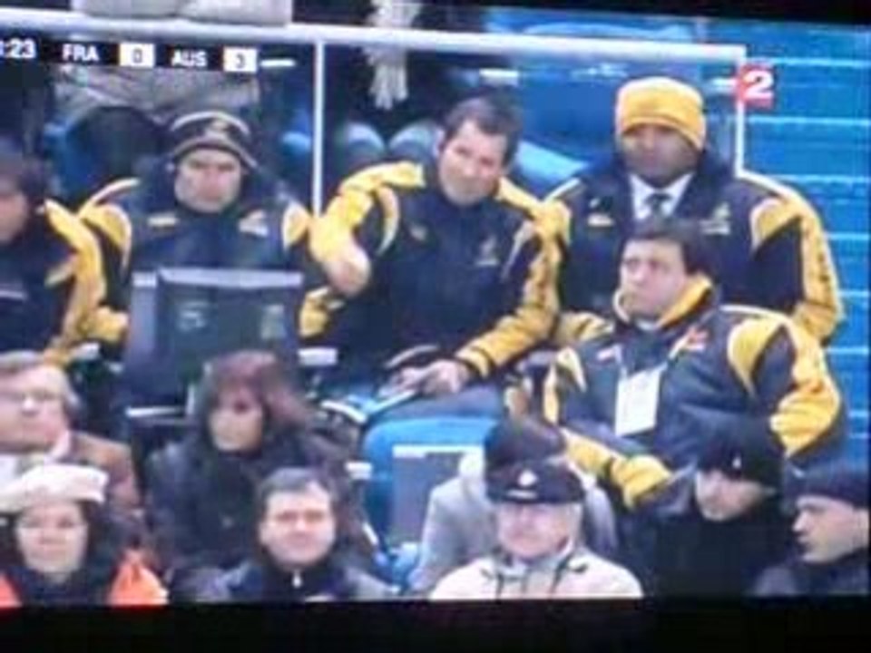 France 13 - 18  Australie