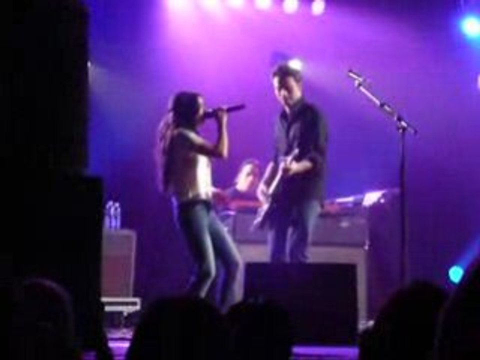 Jenifer Lille 5/11/08 Serre-moi