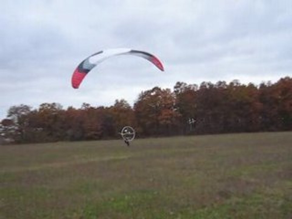 Paramoteur : premier décollage de Rémy avec sa  Synthesis