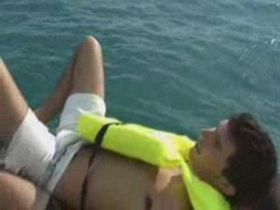 Bouée tractée par un bateau