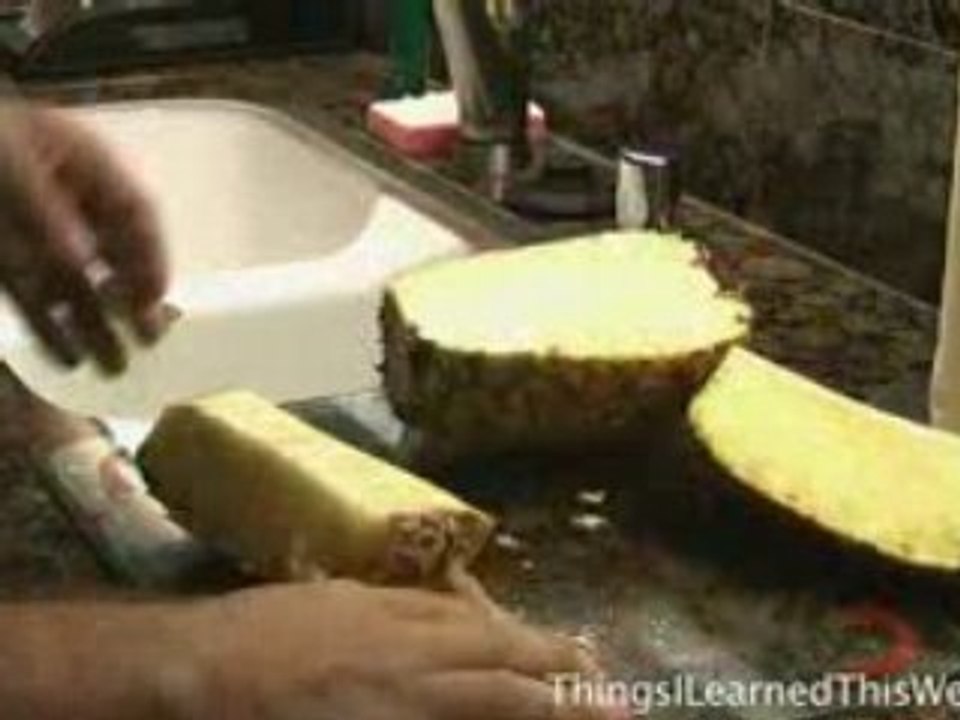 How to Cut Up a Pineapple