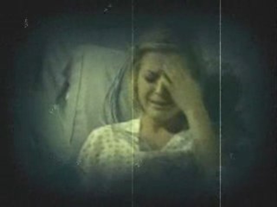 Maxie Jones - Broken