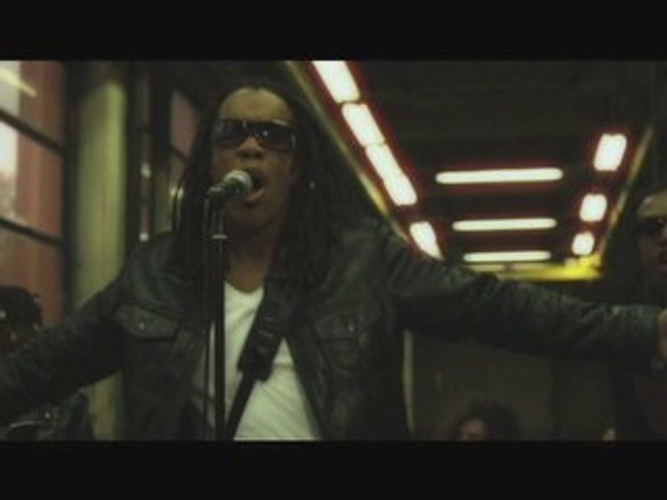 Extrait du Clip "Comment te dire" par RYCKO