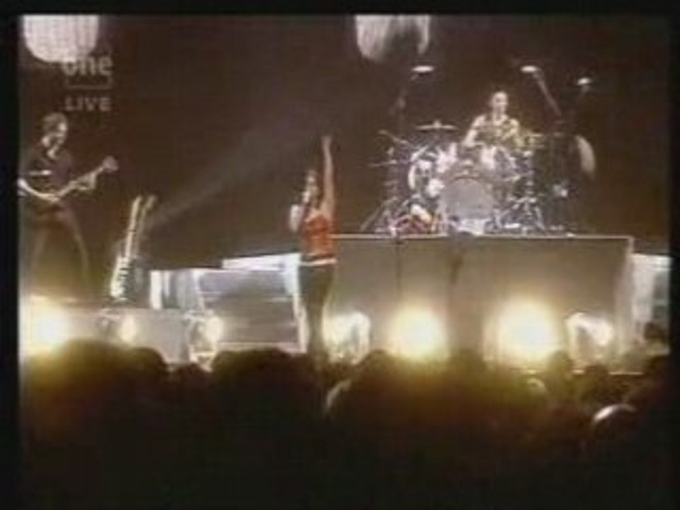 The Corrs - No More Cry (Live 2000)