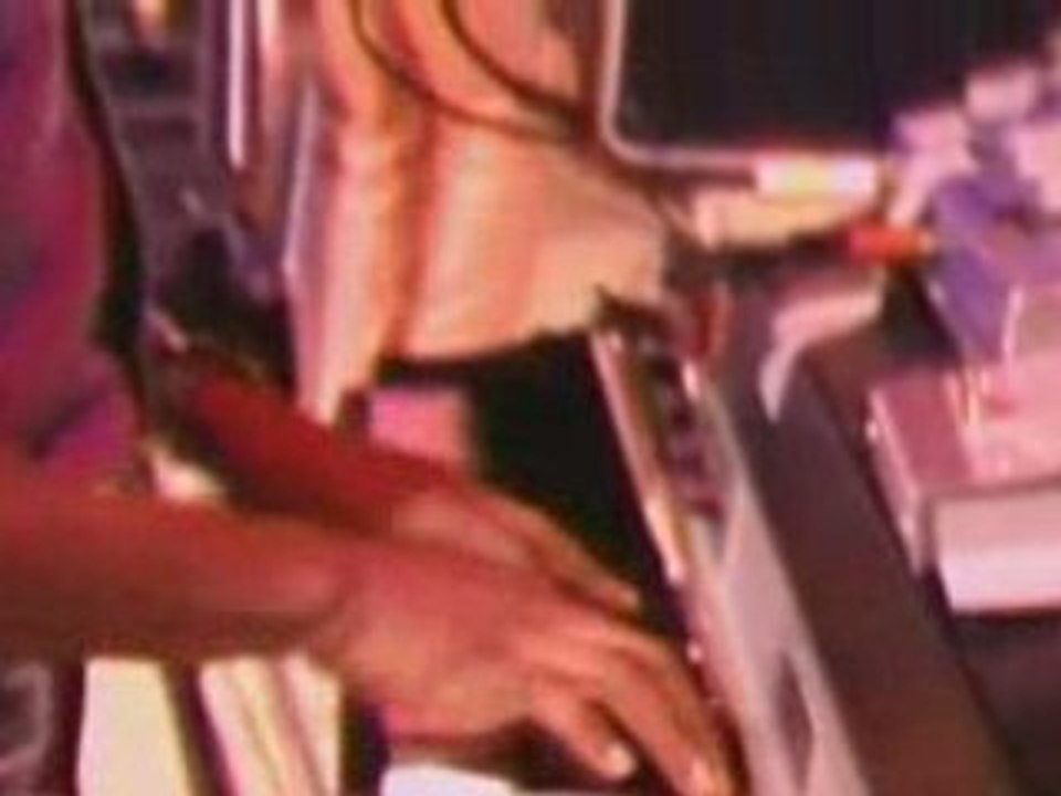 Bob Marley Live at Santa Barbara '79 part8