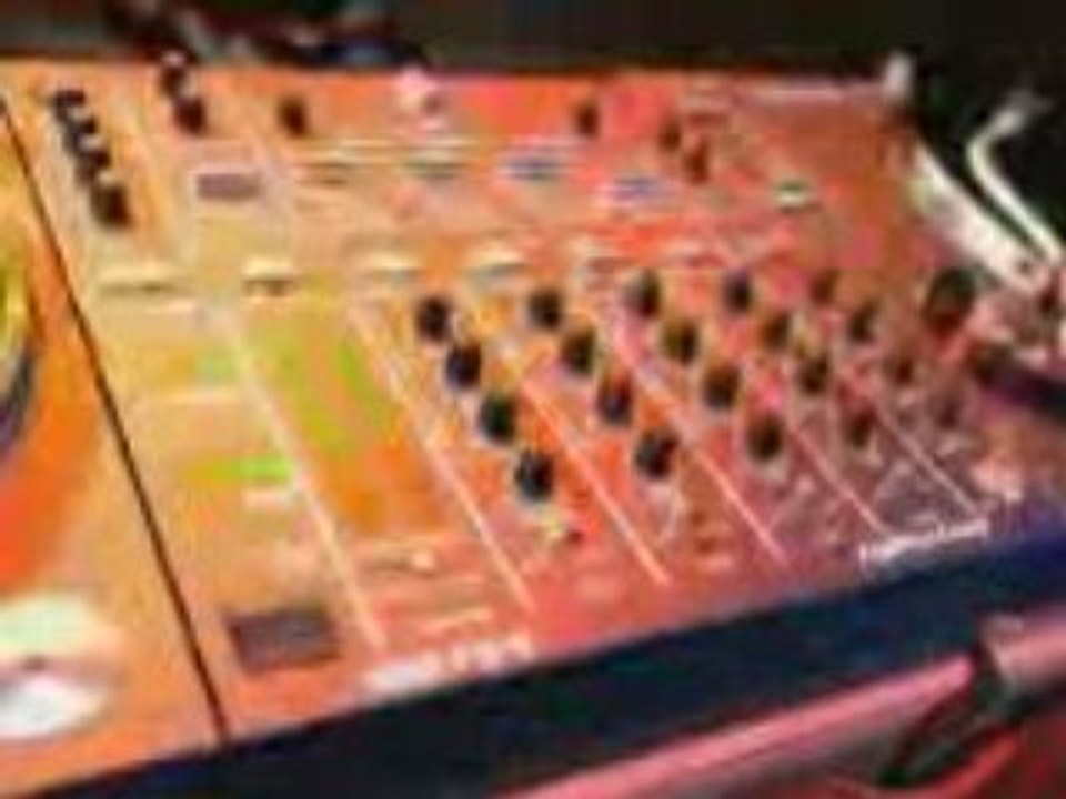 Crazy Frog - Pop Τ.Μ