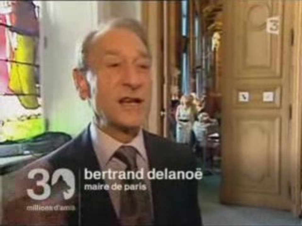 30 millions d'Amis - Hamou BOUAKKAZ et Bacchus son chien gui