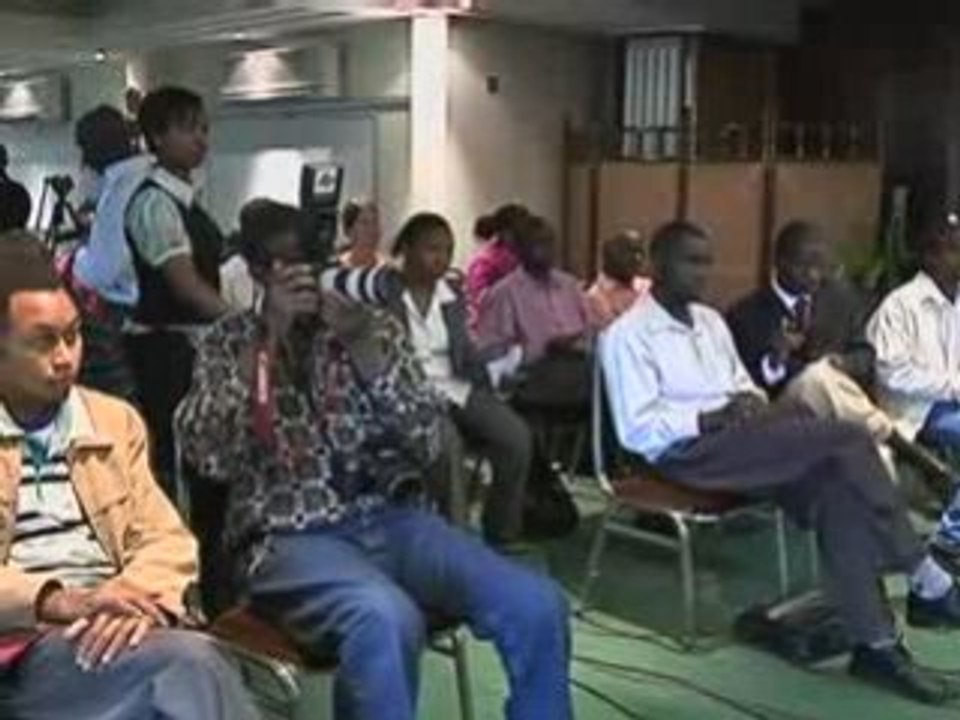 Reports of a second Somalia ship hijacking