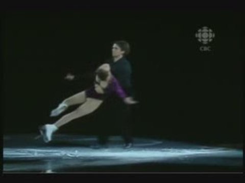 Jessica Dubé et Bryce Davison (L)