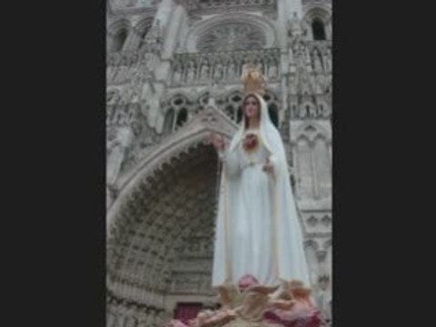Un an d'interdiction d'église pour les Catholiques à Amiens