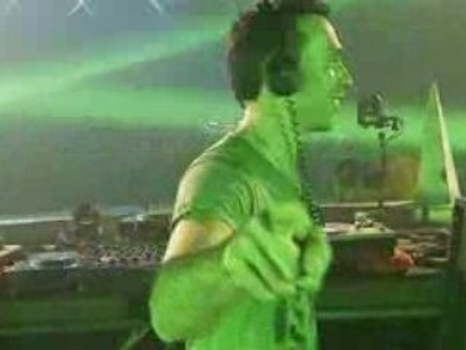 PHASE 04 - fear the future -  08/11/08  aftermovie