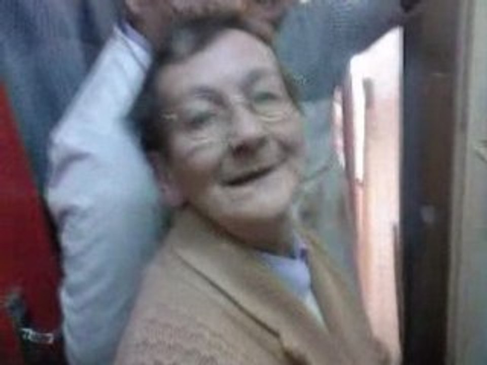 Mamie se voit