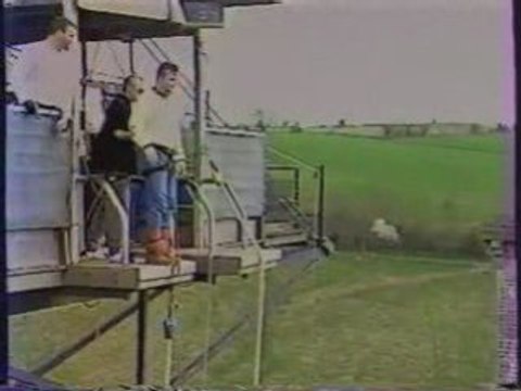 Saut à l'élastique - Viaduc de la Souleuvre - Normandie