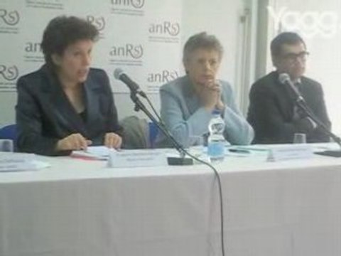 Roselyne Bachelot-Narquin à la conférence de presse ANRS