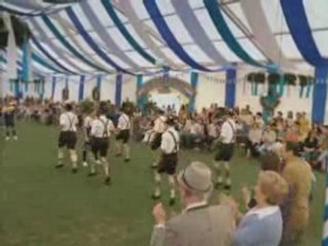 pub pepsi foot en dansant