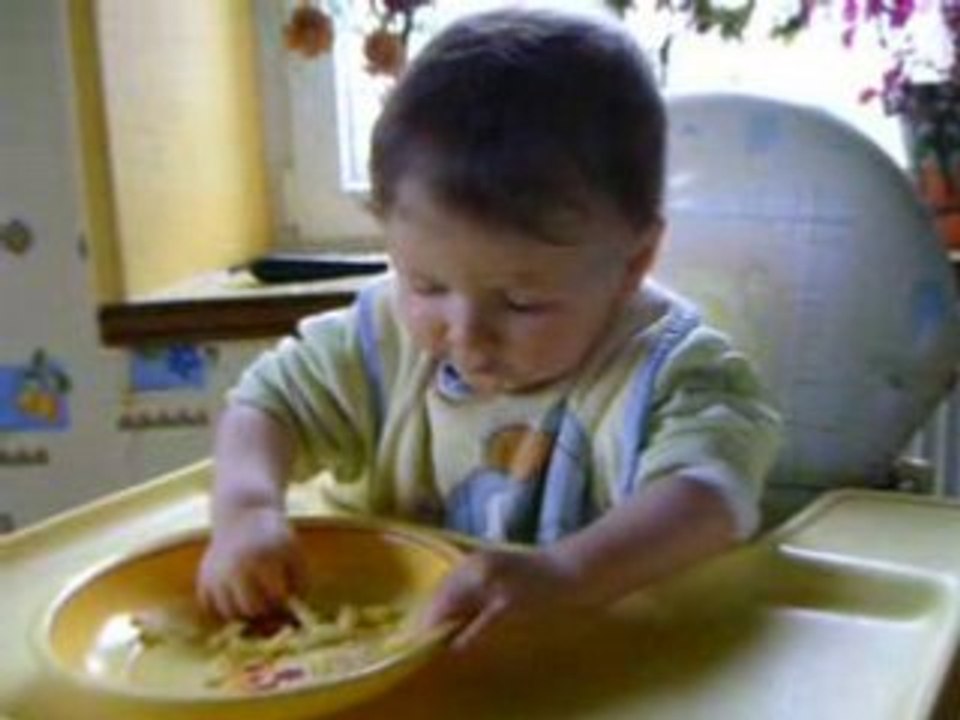 CLIP1946