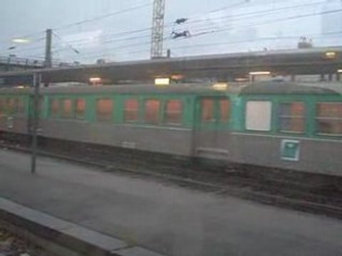 manoeuvre de la bb 67587 avec le rio vert picardie