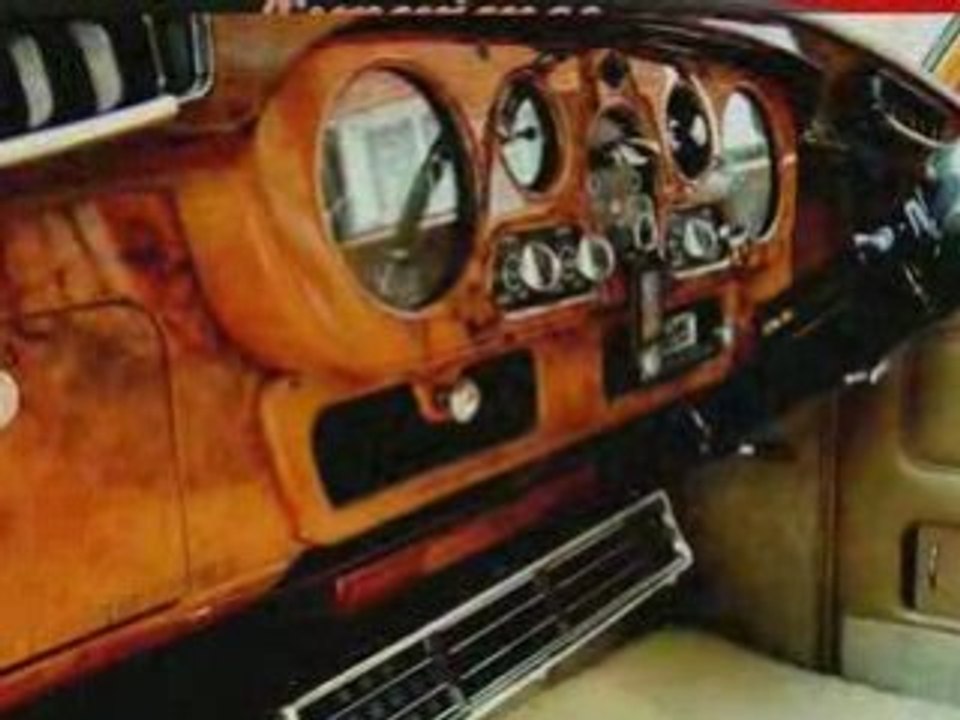 Enjoy Las Vegas, Nevada in a Jaguar Car Rental