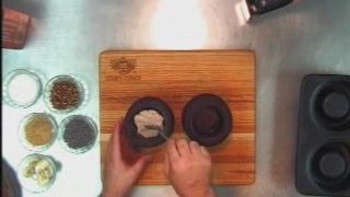 Bakeware - Baking How to Video for Chocolate Cakes
