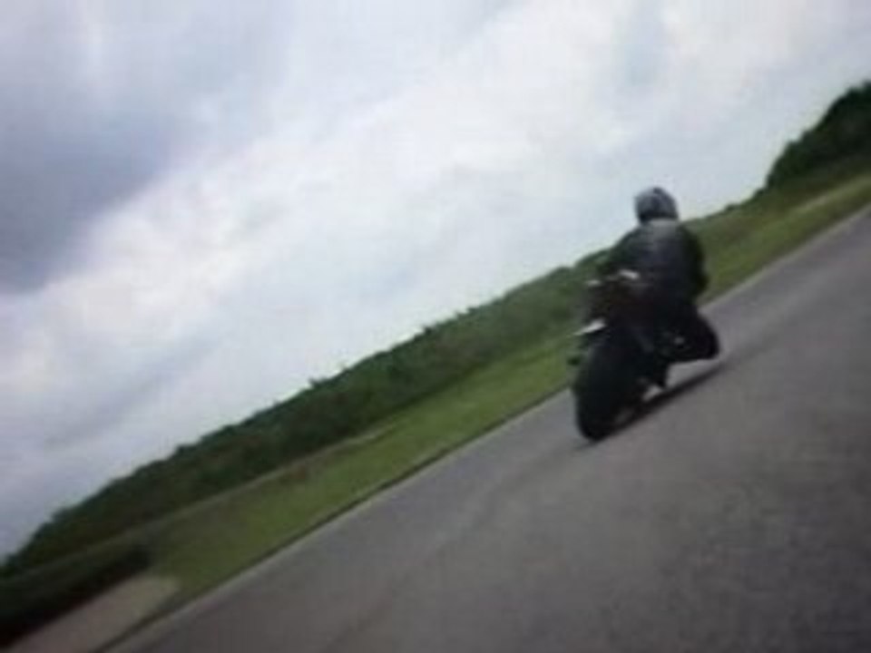 moto Circuit de bresse 2 casstouteam 2008