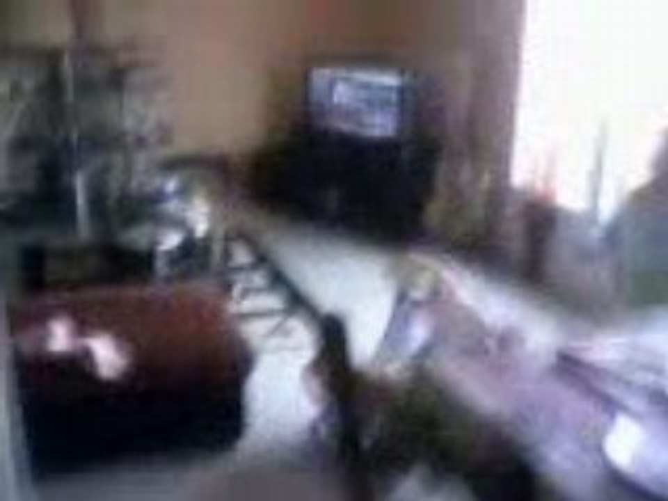 Clara qui chante du pink mdr !!