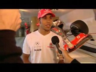 Lewis Hamilton interview - with a twist!