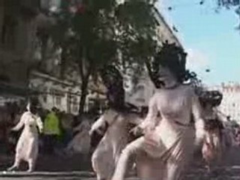 Défile Biennale de la Danse 08 - Cie Guesmé - ARTE