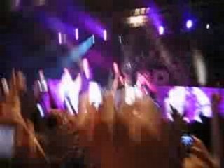 Simple Plan - Welcome To My Life (Live)