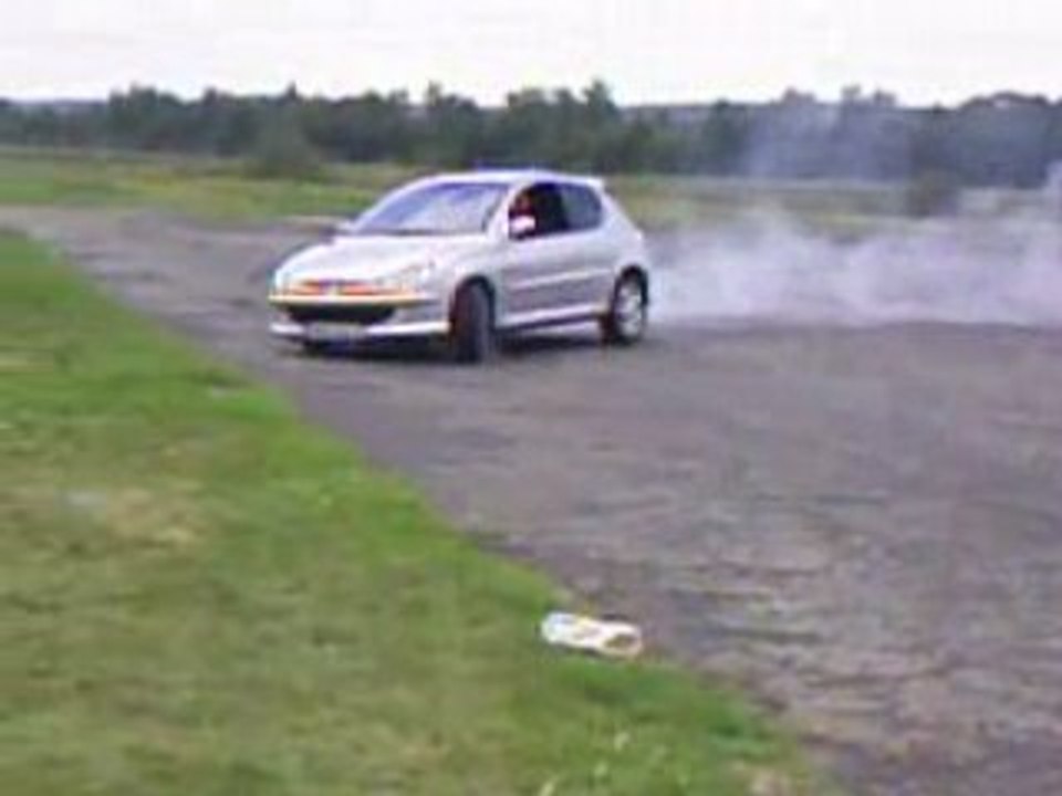 206 hdi 90cv  vs 307 hdi 136