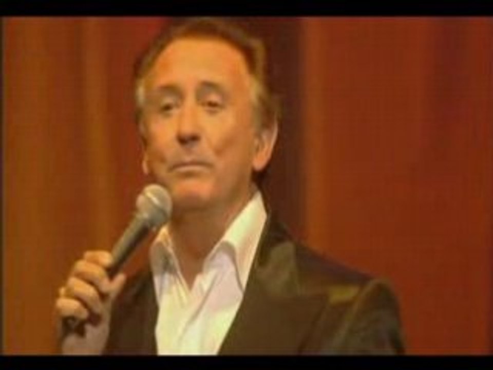 Neil Sedaka And Tony Christie Duet - Amarillo