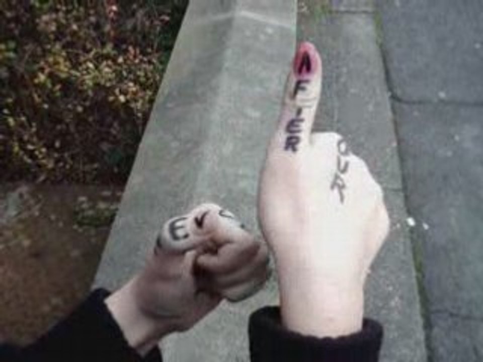 Daft hands Sarah