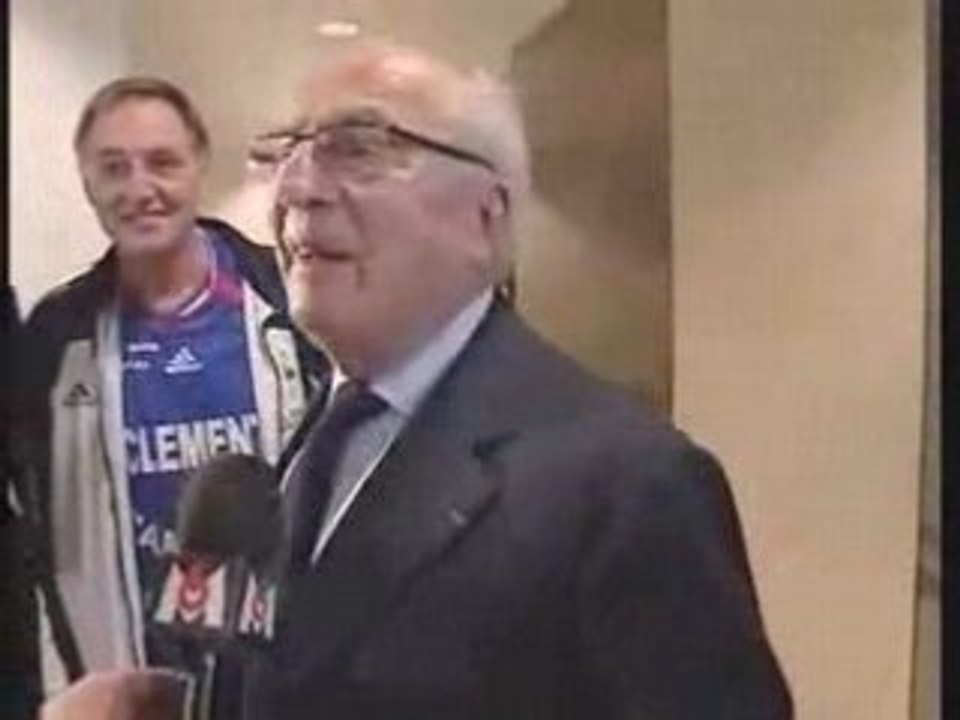 Jean-Claude Hamel remet le journaliste a sa place