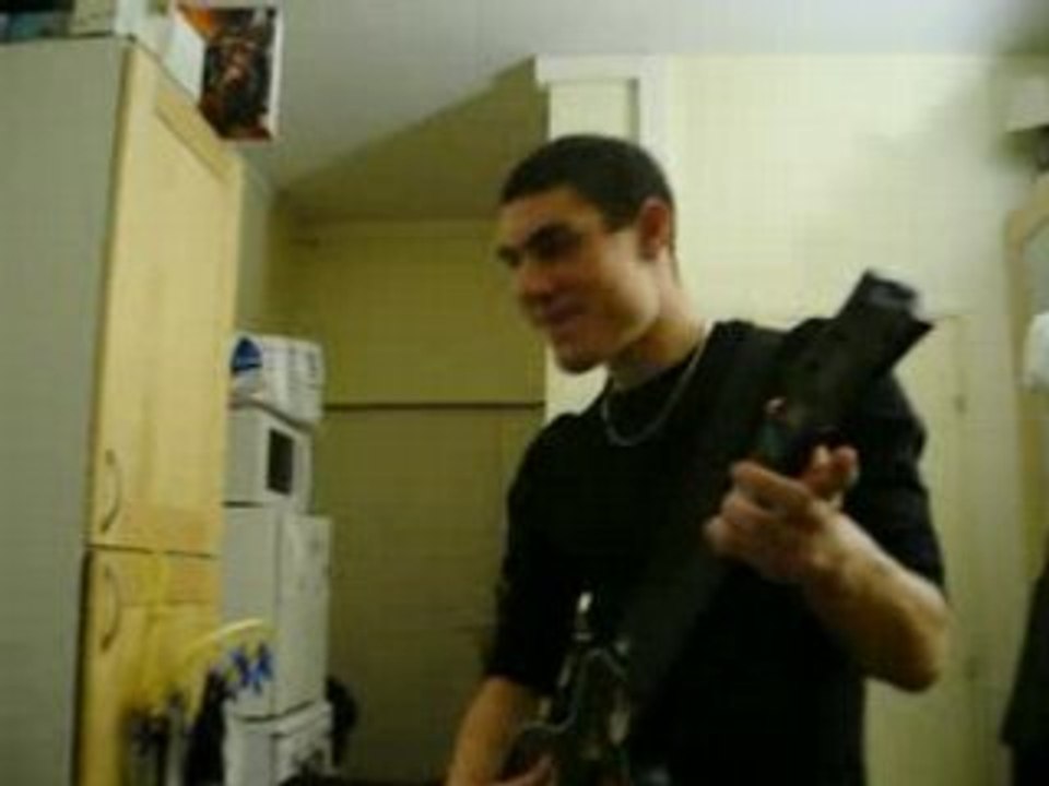 Anniversaire de Damien, en mode guitar hero