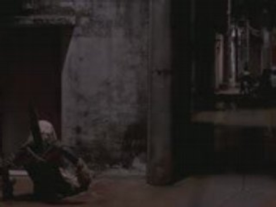White Wall Trailer