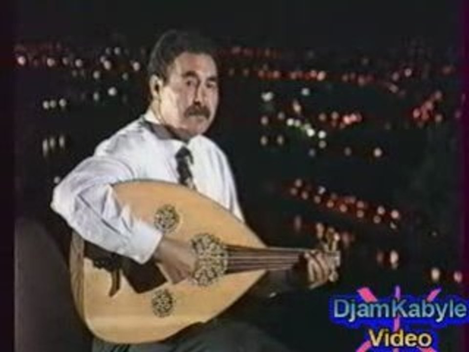 Akli Yahiatene "N'Cav" clip de Kabylie