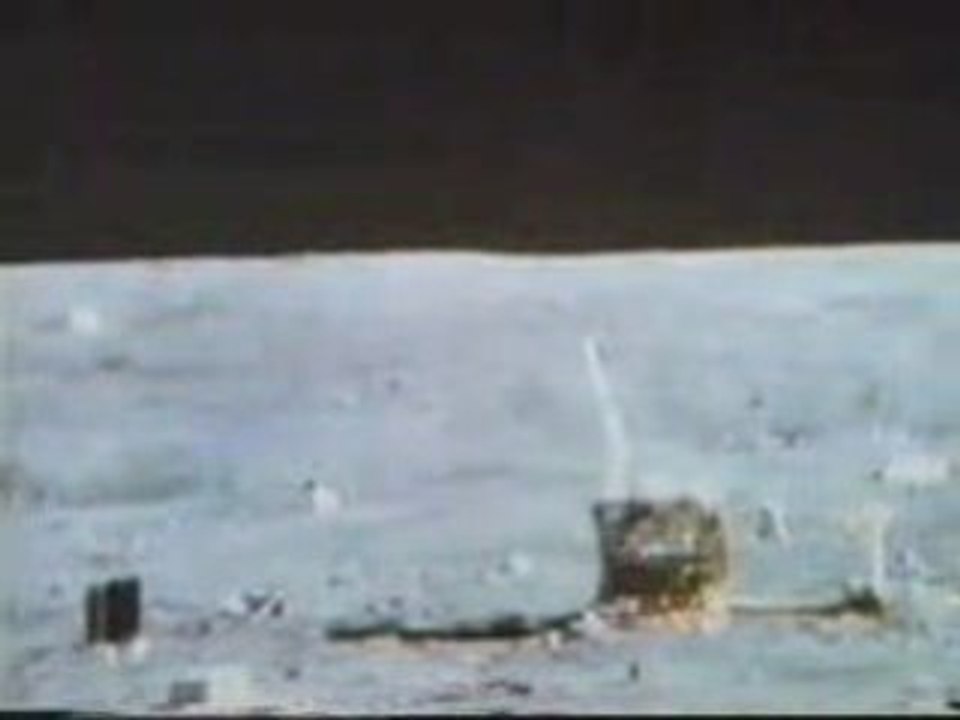 Moon Landing Hoax Apollo 16: Astronaut Shows His Bare Finger