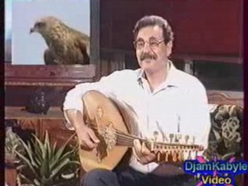 Akli Yahiatene "Elvaz" clip de kabylie