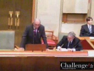 DSK explique le rôle du FMI