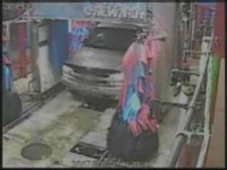 FUN - Regis lave sa voiture