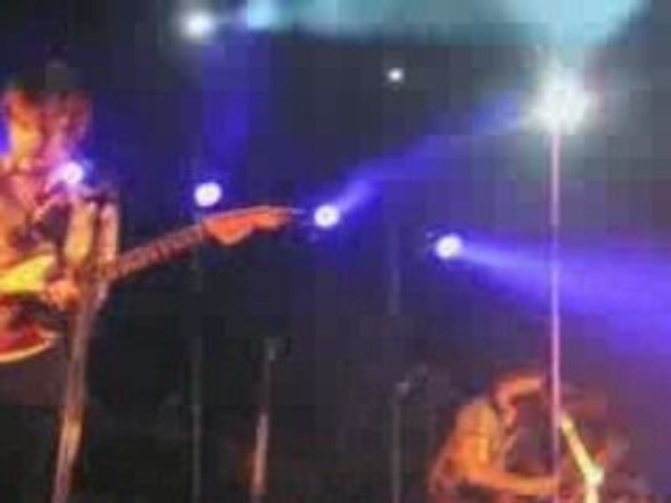 Friendly Fires @ Epicerie Moderne : Jump in the pool